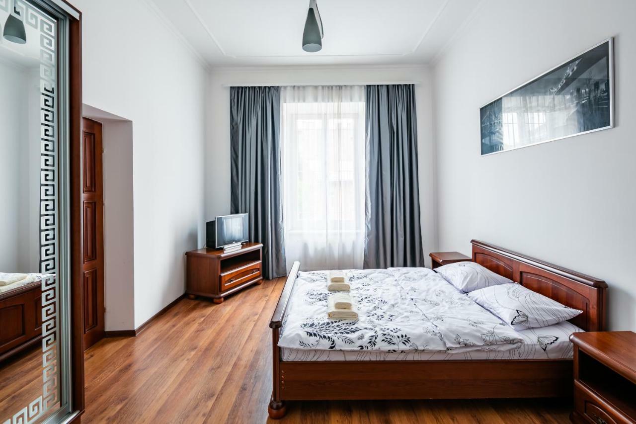 Bv Apartments Exquisite Leopoli Esterno foto